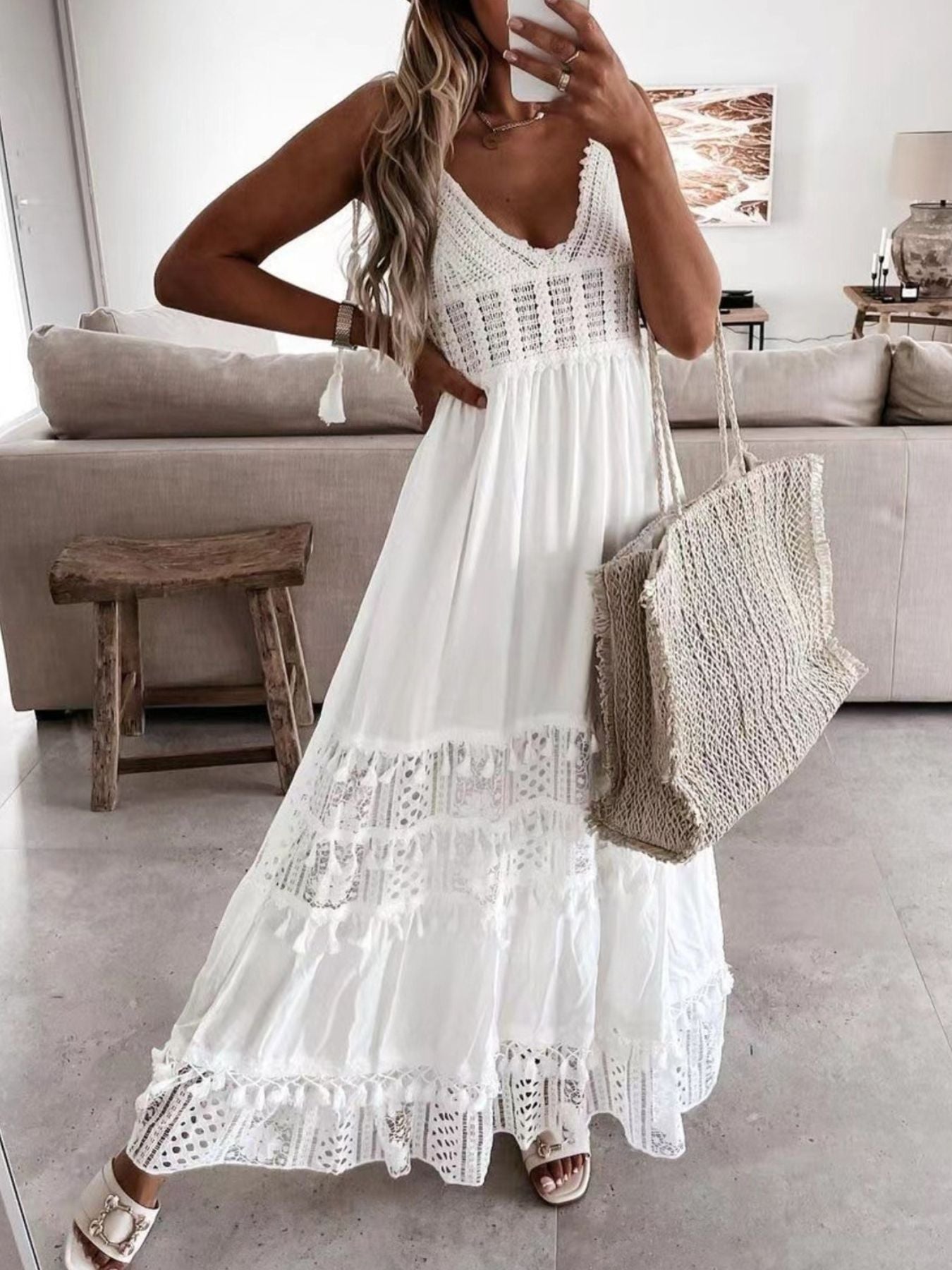 Vestido Maxi Bohemio Alma con Crochet y Borlas, vista adicional 6